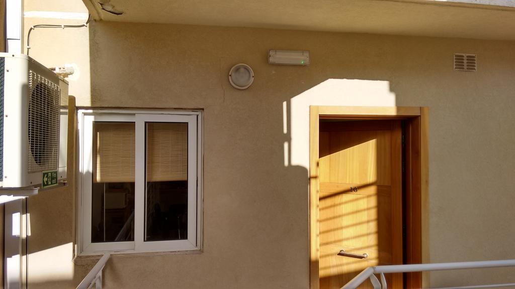 Swieqi Apartment Saint Julian's Стая снимка