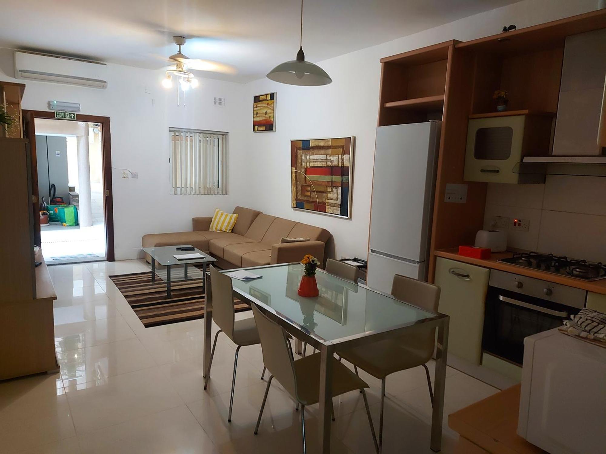 Swieqi Apartment Saint Julian's Екстериор снимка